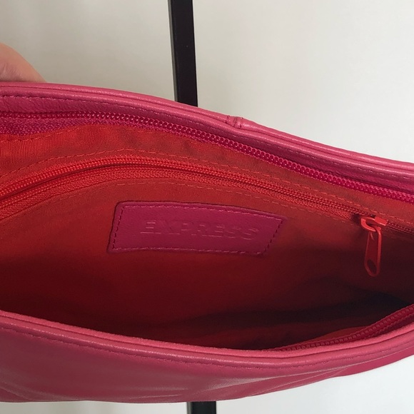 Pink Leather Express Handbag - Picture 3 of 8